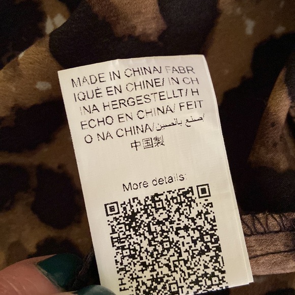 SHEIN CURVE Leopard Plus Size Women’s Tunic - Picture 9 of 11